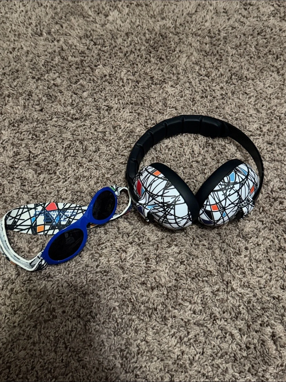 Infant  Headphones & sunglasses